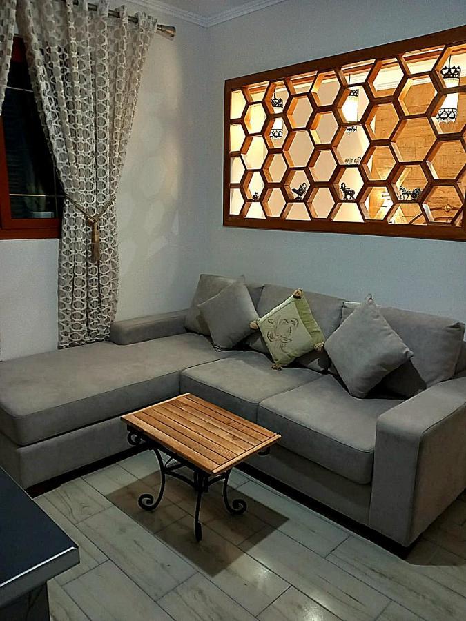 Villa Heljos Apartaments Вльора Екстер'єр фото