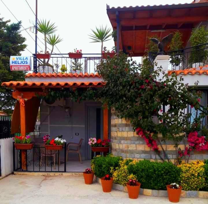Villa Heljos Apartaments Вльора Екстер'єр фото
