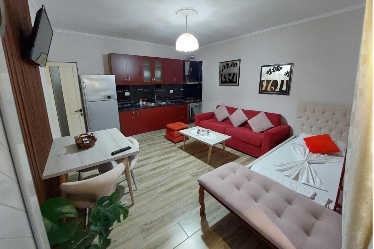 Villa Heljos Apartaments Вльора Екстер'єр фото