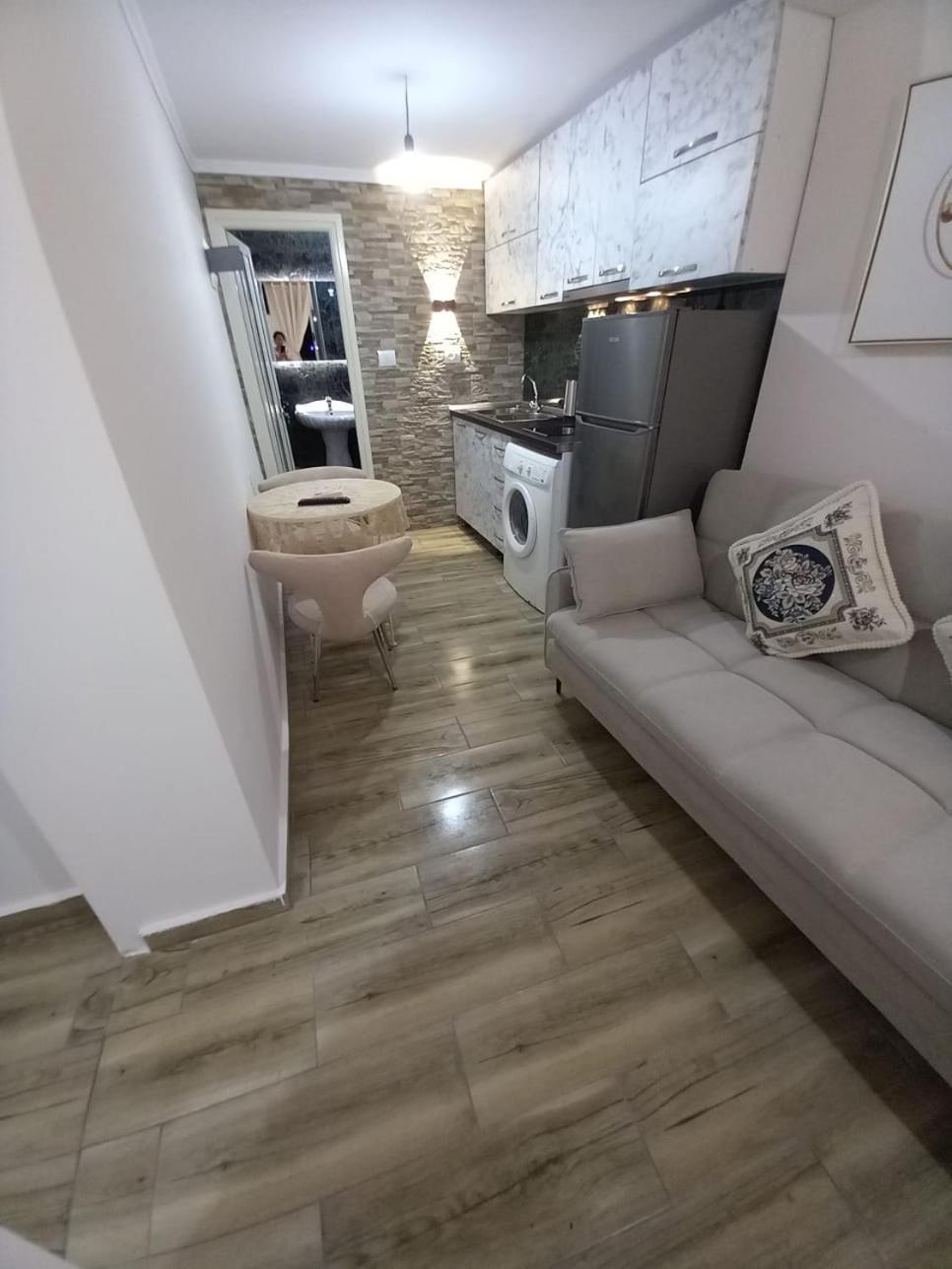 Villa Heljos Apartaments Вльора Номер фото